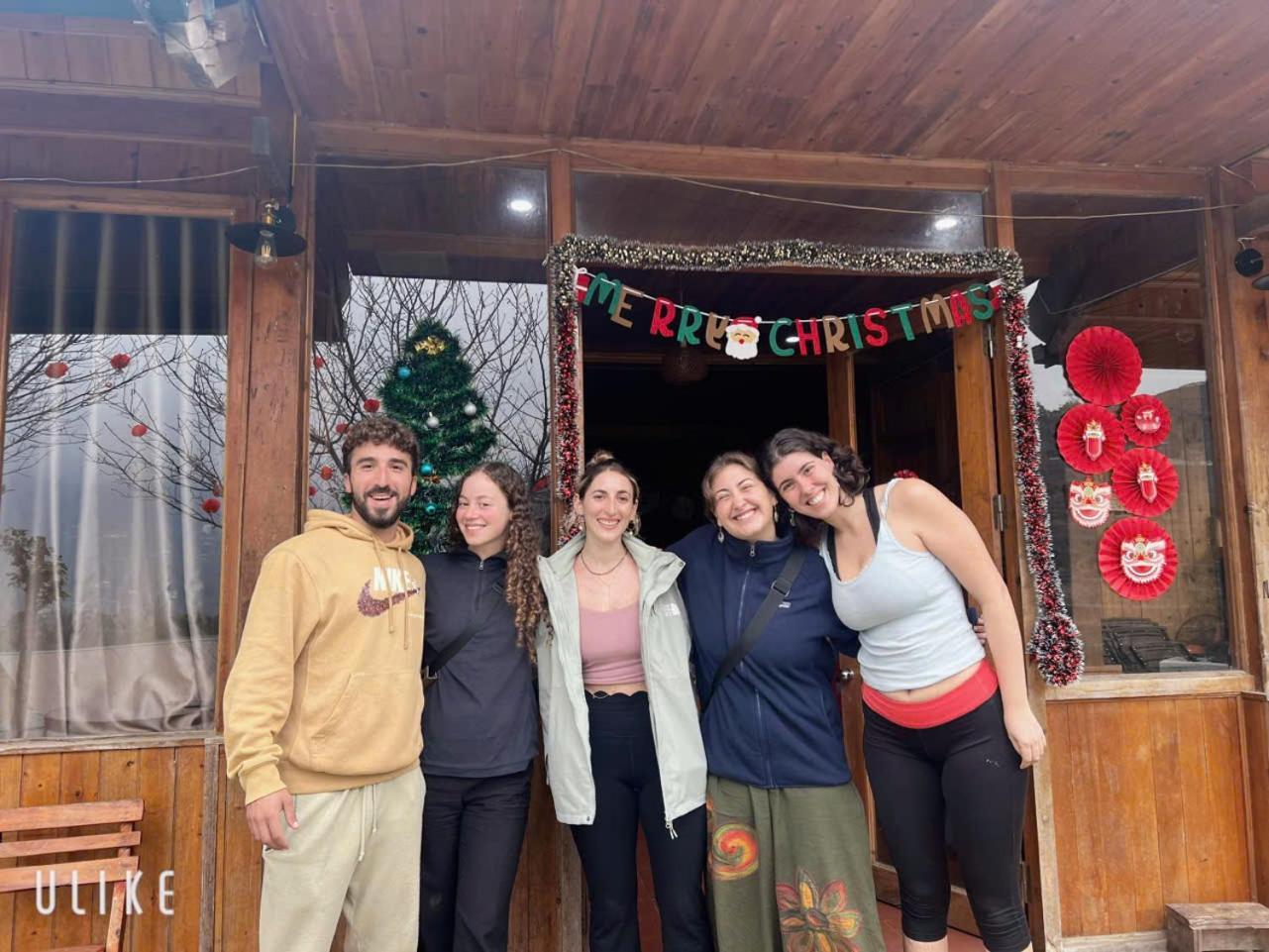 Bed and Breakfast Sapa Eco Hugo Экстерьер фото